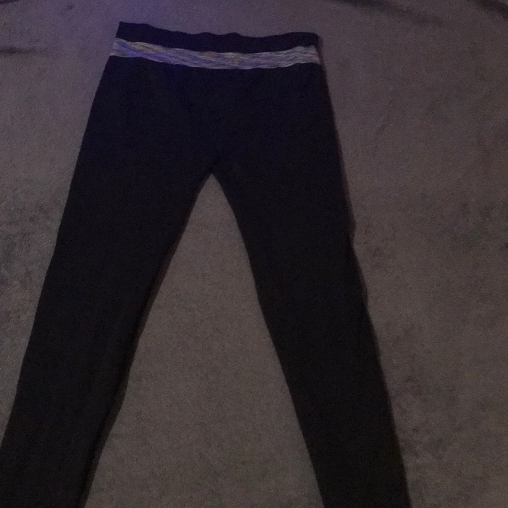Black leggings